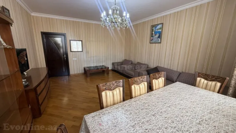 Satılır 4 otaqlı Mənzil Yeni tikili 121 m² Həzi Aslanov m. - şəkil 2