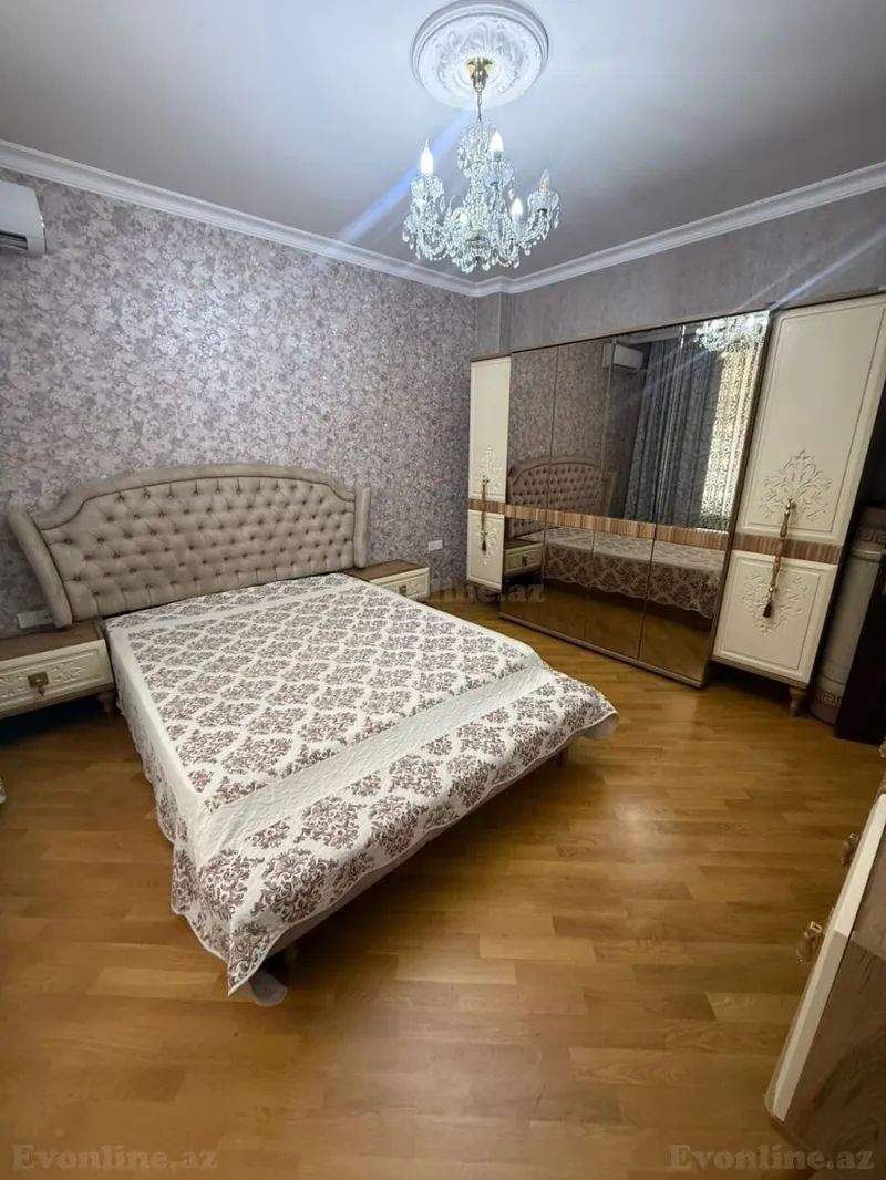 Satılır 4 otaqlı Mənzil Yeni tikili 121 m² Həzi Aslanov m. - şəkil 5