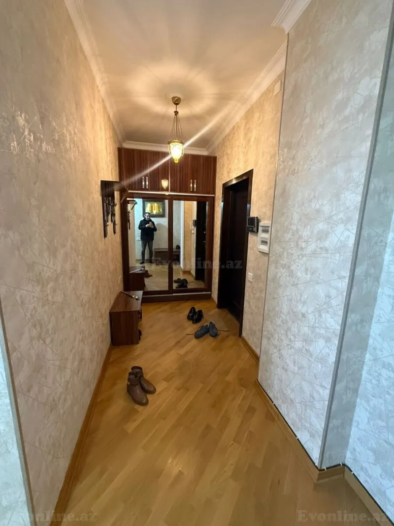 Satılır 4 otaqlı Mənzil Yeni tikili 121 m² Həzi Aslanov m. - şəkil 8