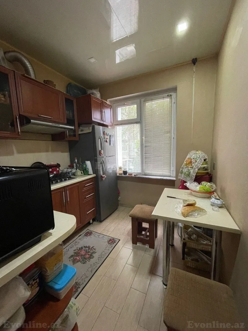 Kirayə verilir 3 otaqlı Mənzil Köhnə tikili 80 m² Elmlər Akademiyası m. - şəkil 11