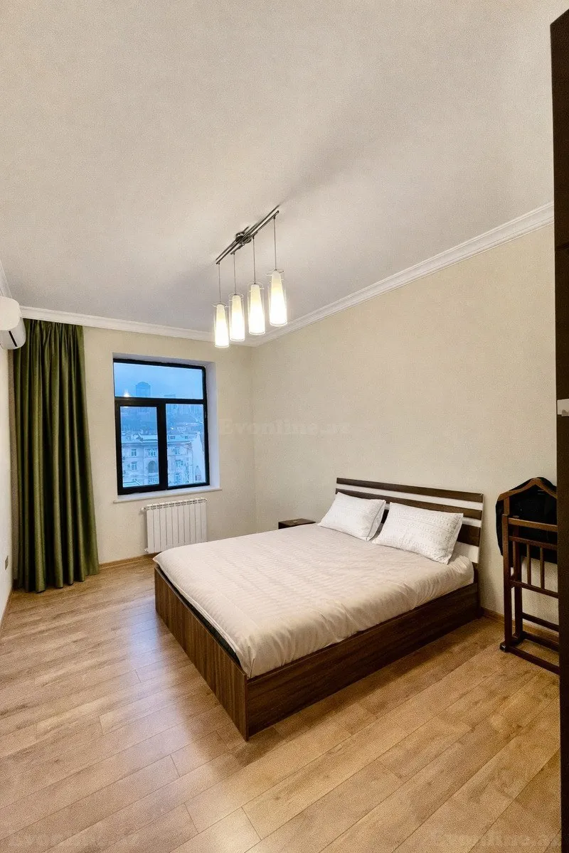 Kirayə verilir 3 otaqlı Mənzil Yeni tikili 140 m² Nizami m. - şəkil 11