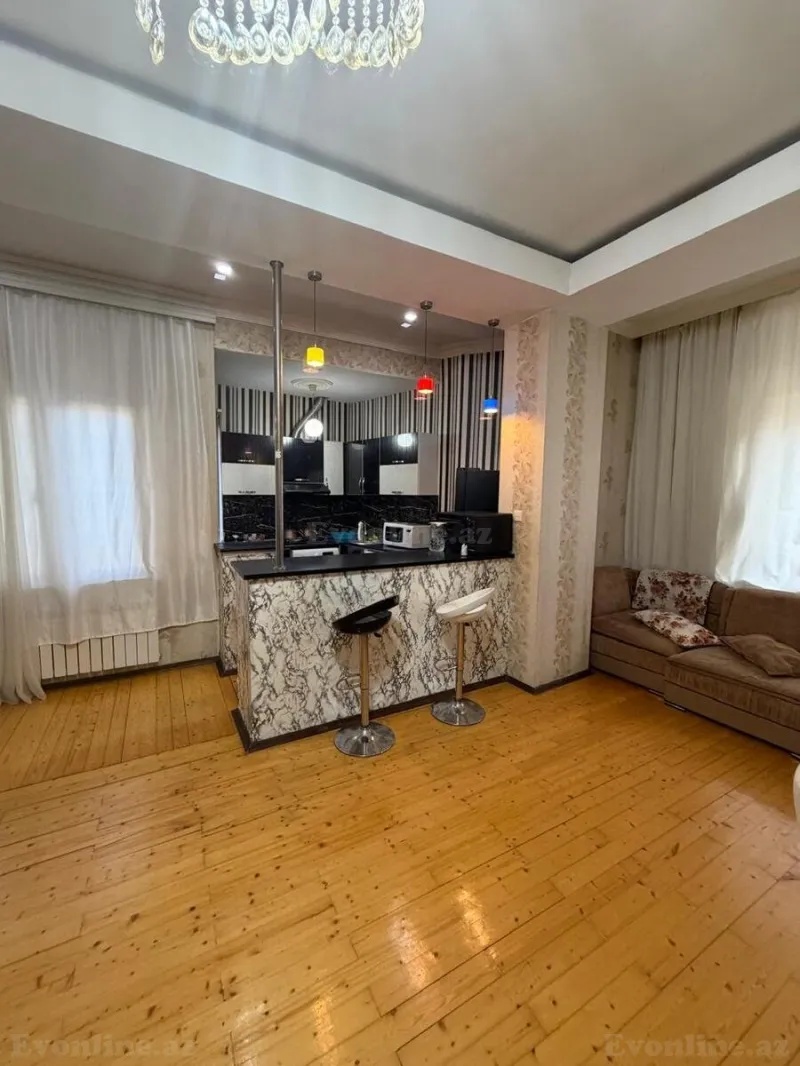 Satılır 3 otaqlı Mənzil Köhnə tikili 65 m² Xətai r. - şəkil 4