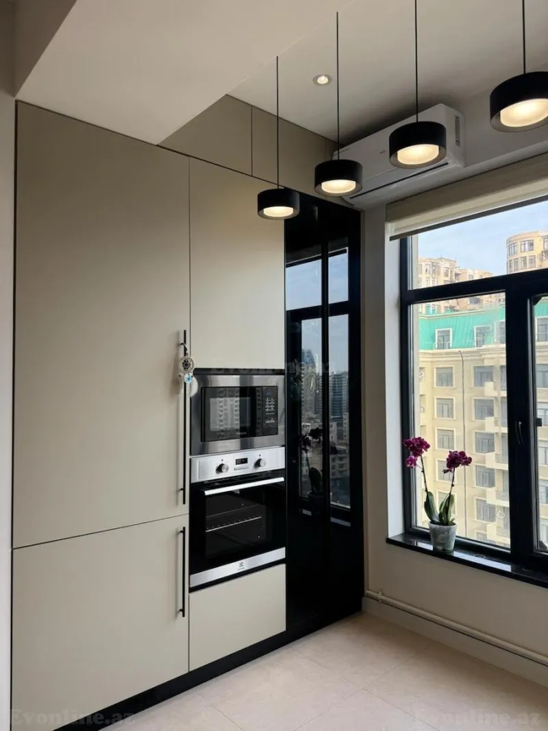 Kirayə verilir 2 otaqlı Mənzil Yeni tikili 82 m² Xətai m. - şəkil 14