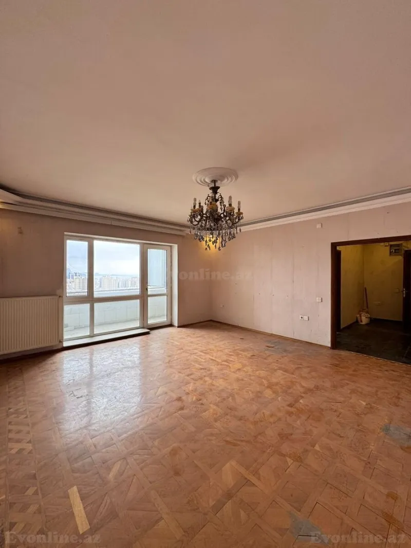 Satılır 3 otaqlı Mənzil Yeni tikili 135 m² Nizami m. - şəkil 4