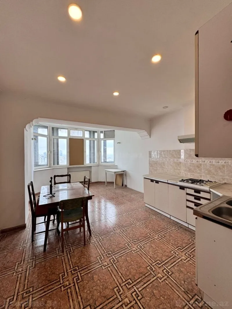 Satılır 3 otaqlı Mənzil Yeni tikili 135 m² Nizami m. - şəkil 12