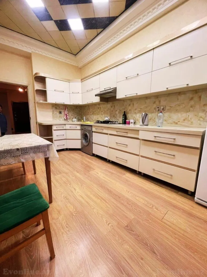 Satılır 2 otaqlı Mənzil Yeni tikili 100 m² Gənclik m. - şəkil 9