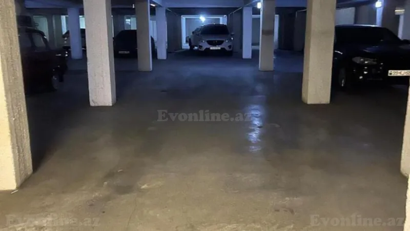 Kirayə verilir 4 otaqlı Mənzil Yeni tikili 200 m² Gənclik m. - şəkil 9