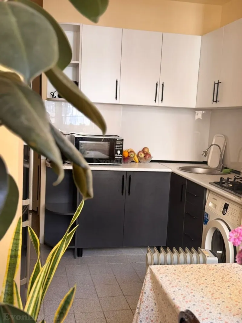 Kirayə verilir 2 otaqlı Mənzil Köhnə tikili 45 m² Elmlər Akademiyası m. - şəkil 6