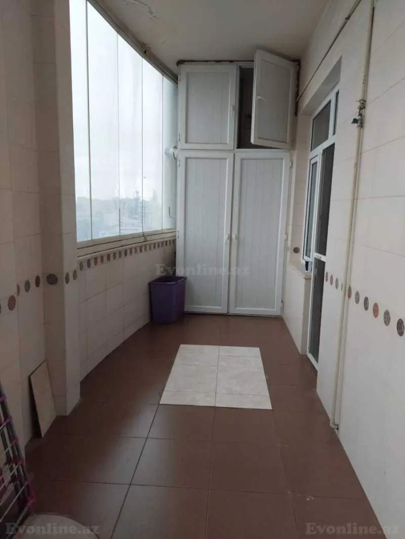 Kirayə verilir 3 otaqlı Mənzil Yeni tikili 170 m² 28 May m. - şəkil 8
