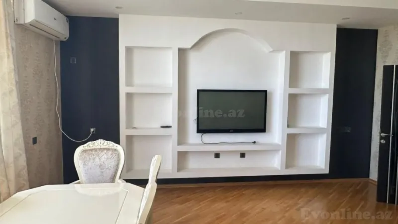 3 otaqlı Mənzil 140 m² Gənclik m. Kirayə verilir