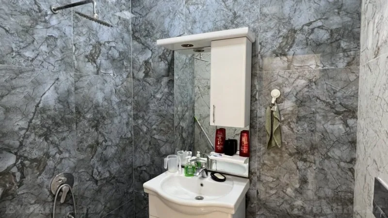 Satılır 2 otaqlı Mənzil Köhnə tikili 48 m² Elmlər Akademiyası m. - şəkil 10