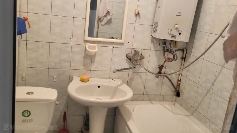 Kirayə verilir 2 otaqlı Mənzil Köhnə tikili 45 m² Nərimanov r. - şəkil 5