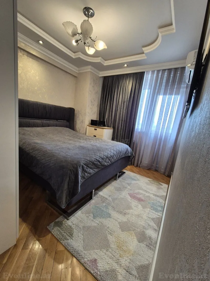 Satılır 2 otaqlı Mənzil Yeni tikili 70 m² Nəriman Nərimanov m. - şəkil 3