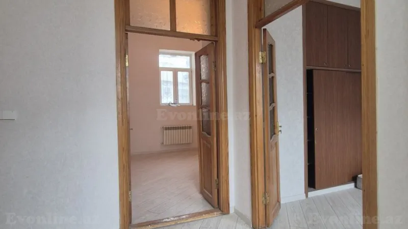 Satılır 3 otaqlı Mənzil Köhnə tikili 90 m² İçərişəhər m. - şəkil 9
