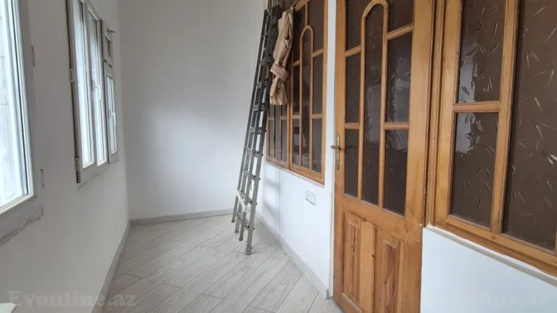 Satılır 3 otaqlı Mənzil Köhnə tikili 90 m² İçərişəhər m. - şəkil 11