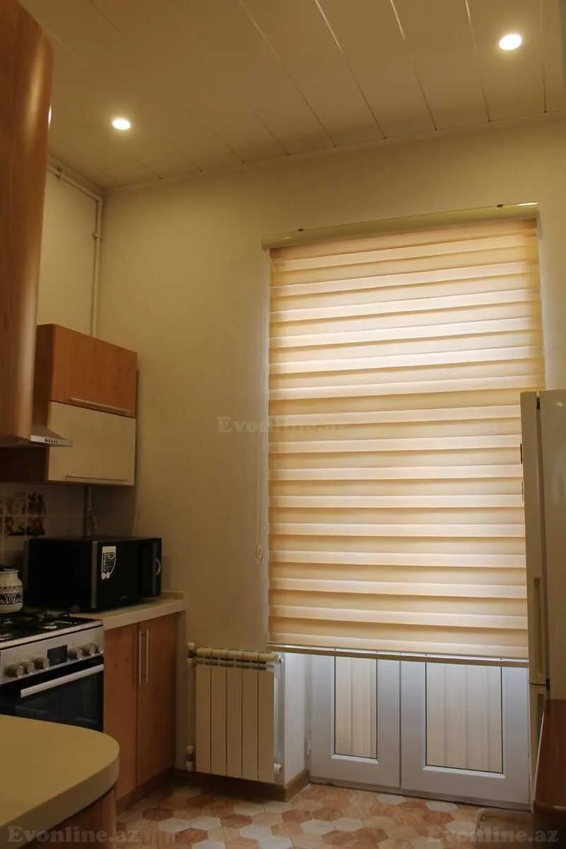 Kirayə verilir 2 otaqlı Mənzil Köhnə tikili 55 m² Sahil m. - şəkil 12