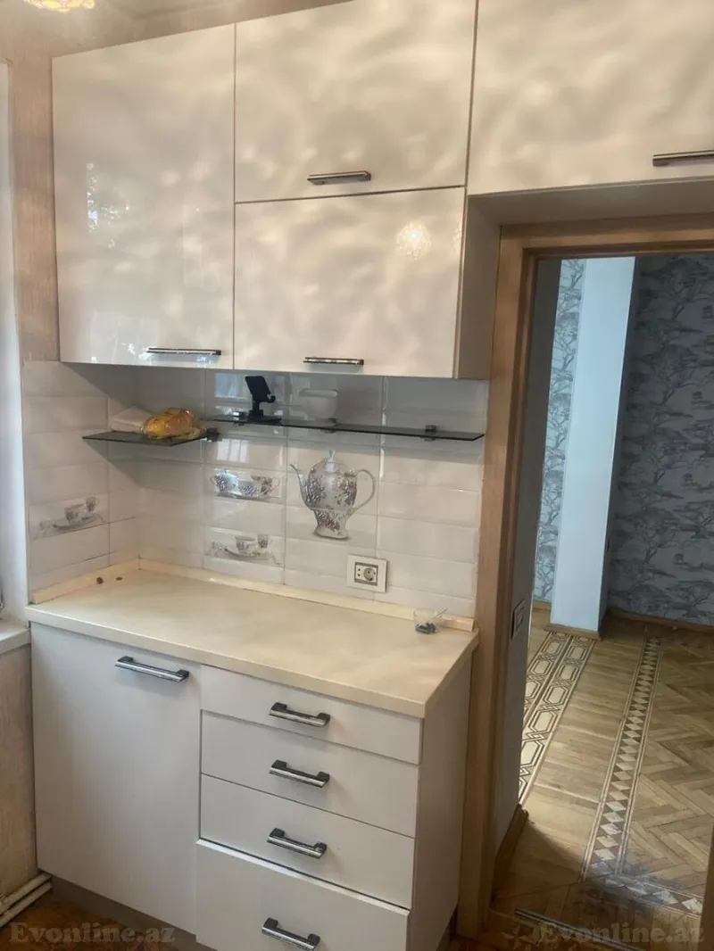 Kirayə verilir Ofis 70 m² Gənclik m. - şəkil 6