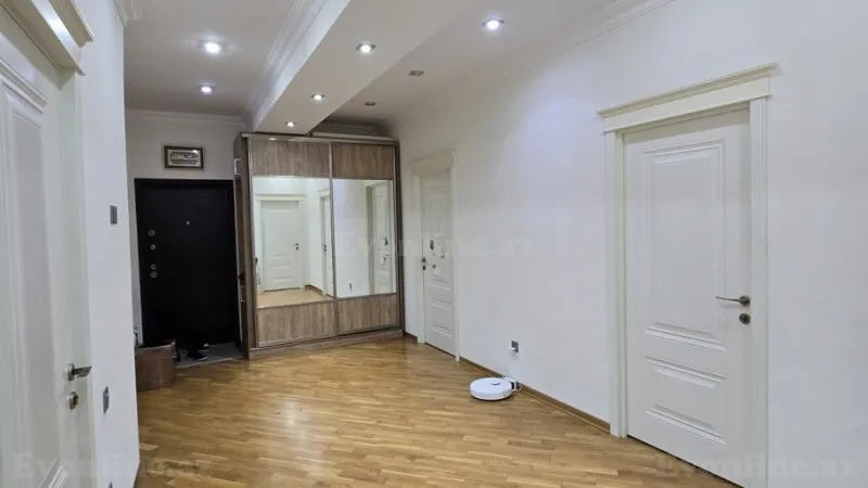 Satılır 3 otaqlı Mənzil Yeni tikili 122 m² Qara Qarayev m. - şəkil 11