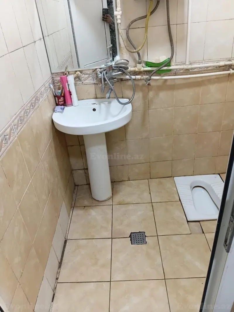 Kirayə verilir 3 otaqlı Mənzil Köhnə tikili 67 m² Nəsimi r. - şəkil 8