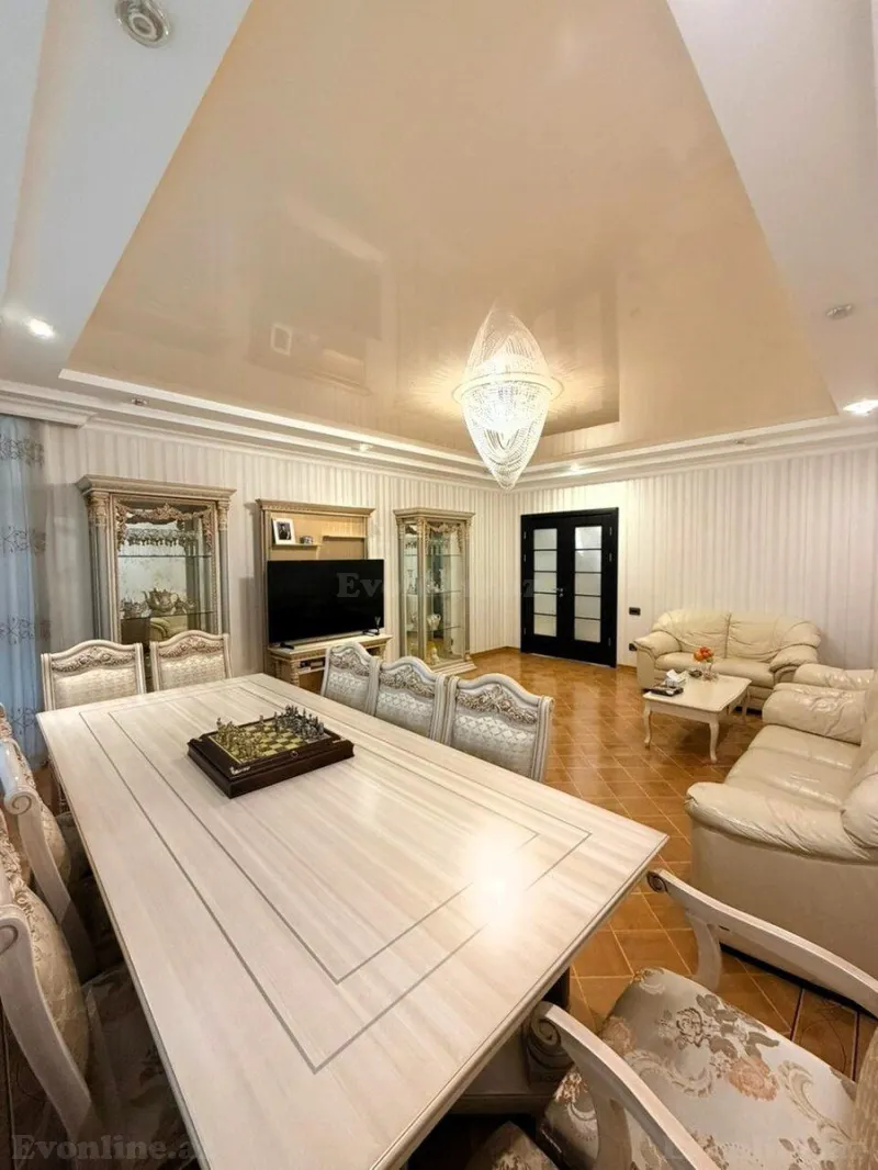 Satılır 4 otaqlı Mənzil Yeni tikili 150 m² Elmlər Akademiyası m.