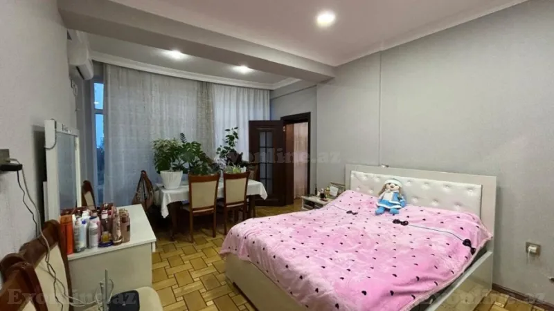 Satılır 4 otaqlı Mənzil Yeni tikili 142 m² Xətai m. - şəkil 8