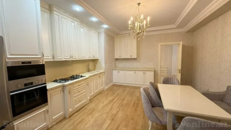 Satılır 4 otaqlı Mənzil Yeni tikili 186 m² 28 May m. - şəkil 10