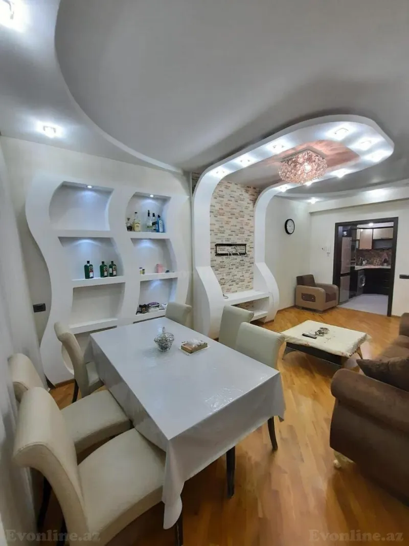 Satılır 2 otaqlı Mənzil Yeni tikili 68 m² 7-ci mikrorayon