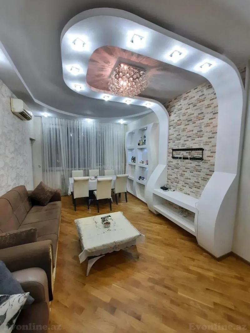 Satılır 2 otaqlı Mənzil Yeni tikili 68 m² 7-ci mikrorayon - şəkil 3