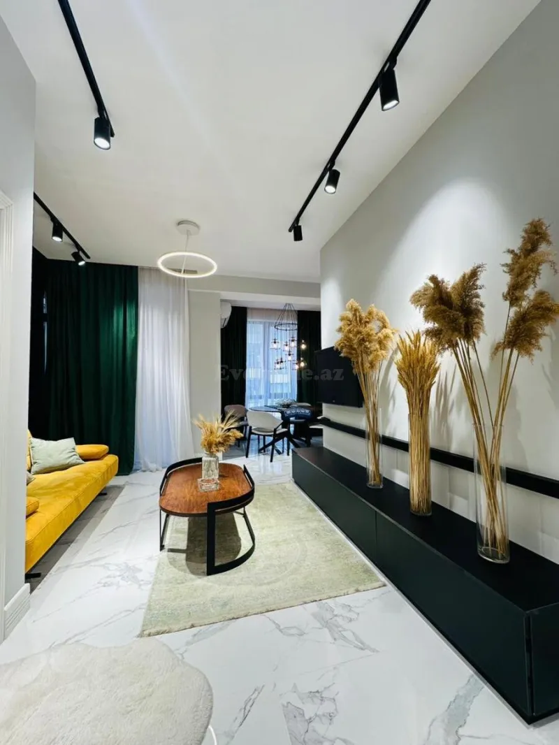 Satılır 3 otaqlı Mənzil Yeni tikili 71 m² 28 May m. - şəkil 2