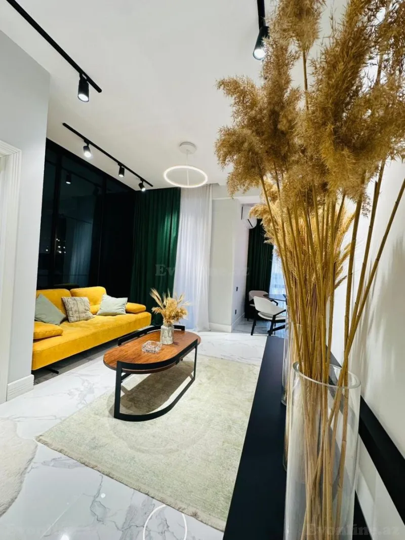 Satılır 3 otaqlı Mənzil Yeni tikili 71 m² 28 May m. - şəkil 3