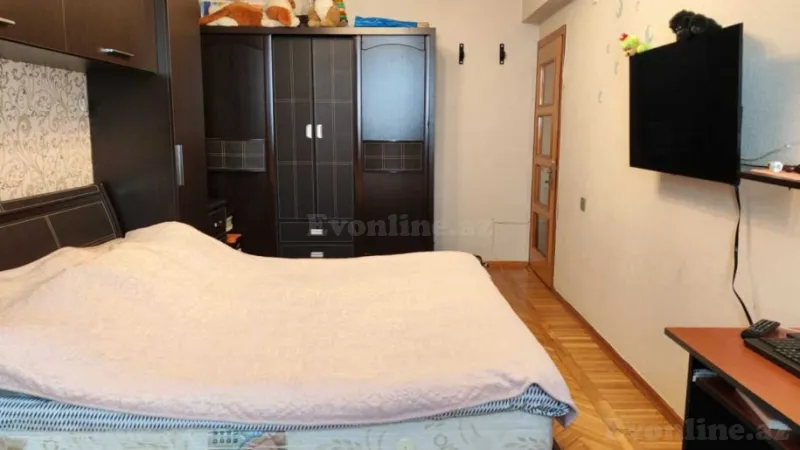 Satılır 3 otaqlı Mənzil Köhnə tikili 100 m² Gənclik m. - şəkil 5