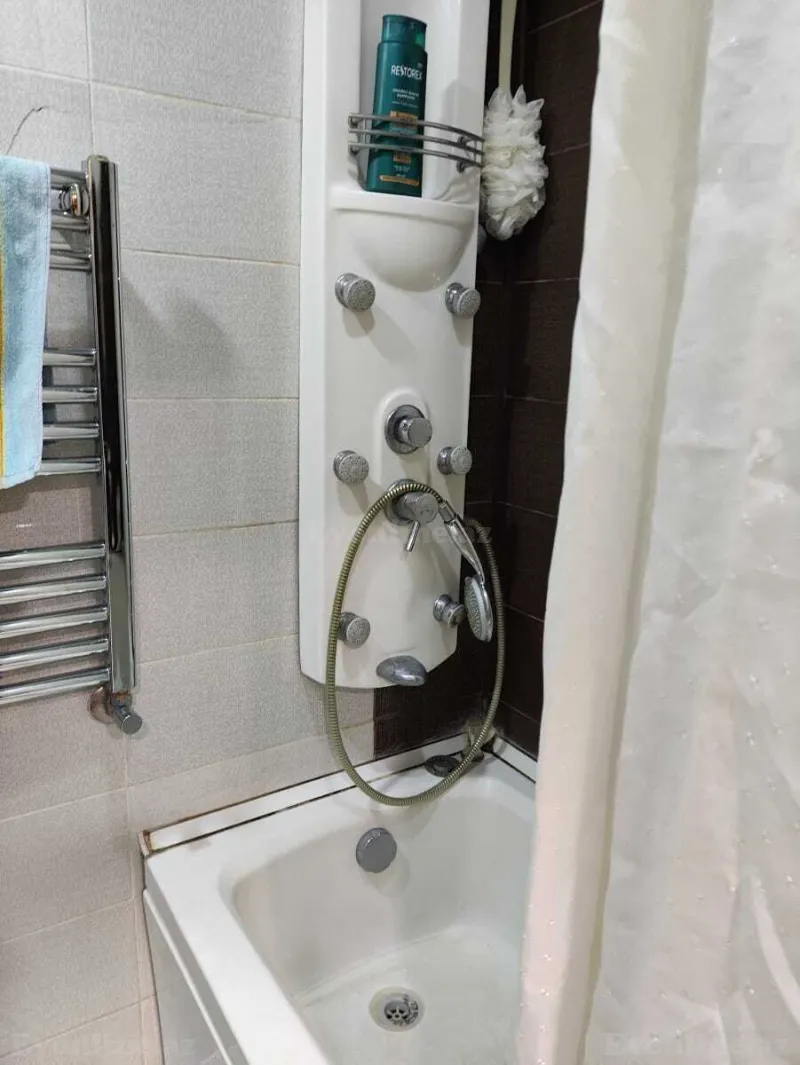 Satılır 3 otaqlı Mənzil Köhnə tikili 100 m² Gənclik m. - şəkil 19