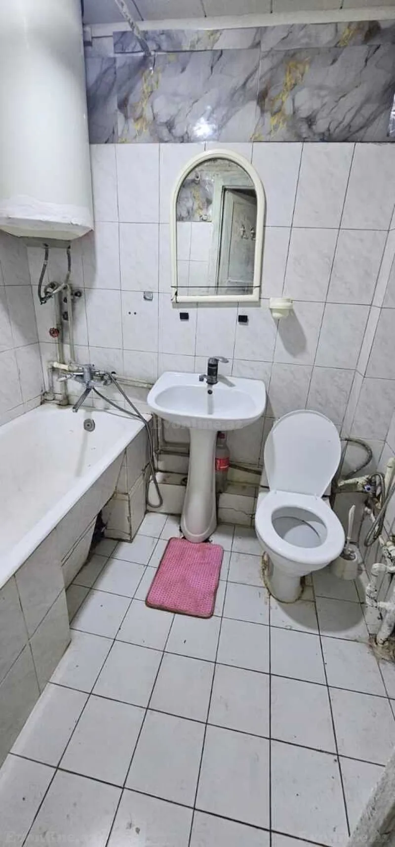 Kirayə verilir 1 otaqlı Mənzil Köhnə tikili 45 m² 28 May m. - şəkil 5