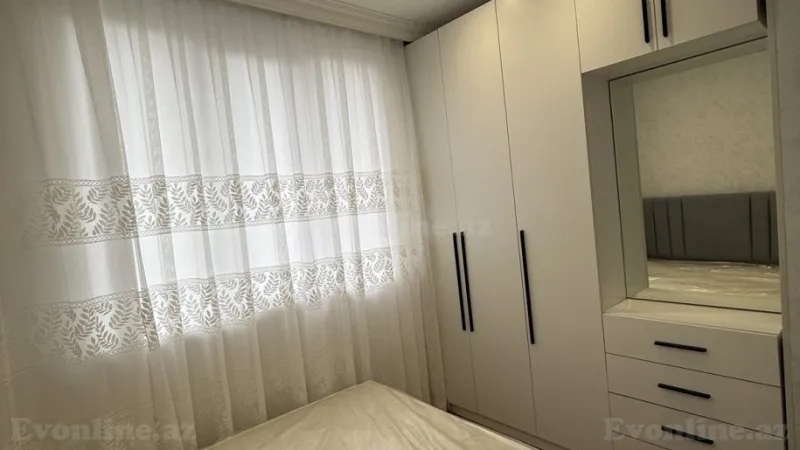 Satılır 1 otaqlı Mənzil Köhnə tikili 40 m² Neftçilər m. - şəkil 4