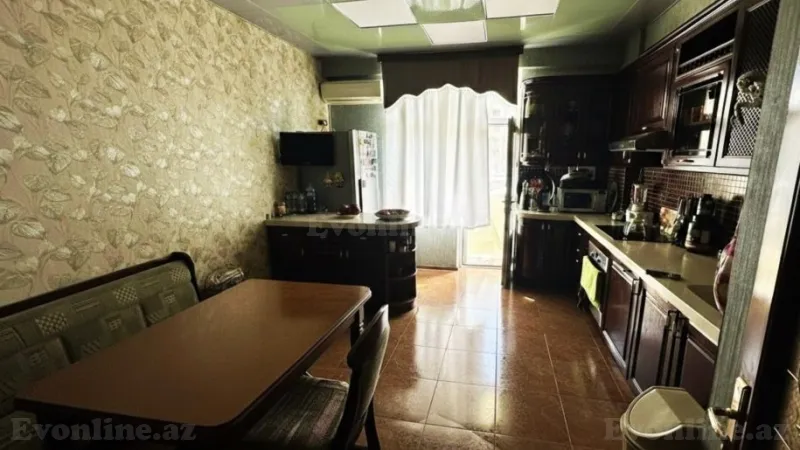 Satılır 3 otaqlı Mənzil Yeni tikili 128 m² 28 May m. - şəkil 2