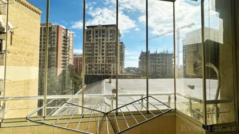 Satılır 3 otaqlı Mənzil Yeni tikili 128 m² 28 May m. - şəkil 12