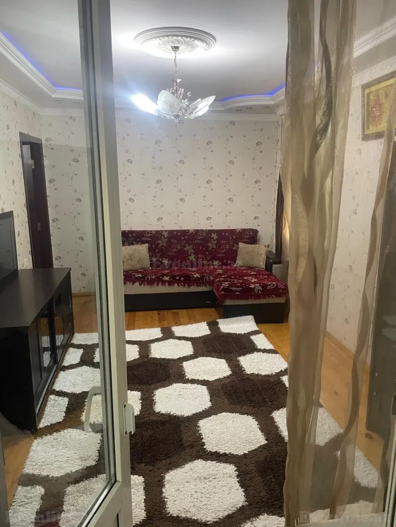 Kirayə verilir 2 otaqlı Mənzil Köhnə tikili 70 m² Yeni Yasamal - şəkil 8