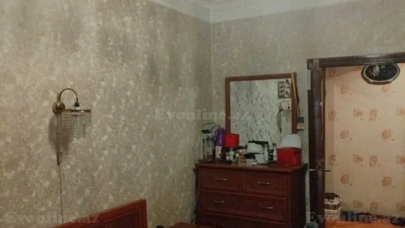 Satılır 2 otaqlı Mənzil Köhnə tikili 65 m² 8-ci mikrorayon - şəkil 6