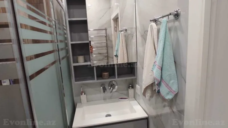 Kirayə verilir 2 otaqlı Mənzil Yeni tikili 70 m² 8 Noyabr m. - şəkil 18