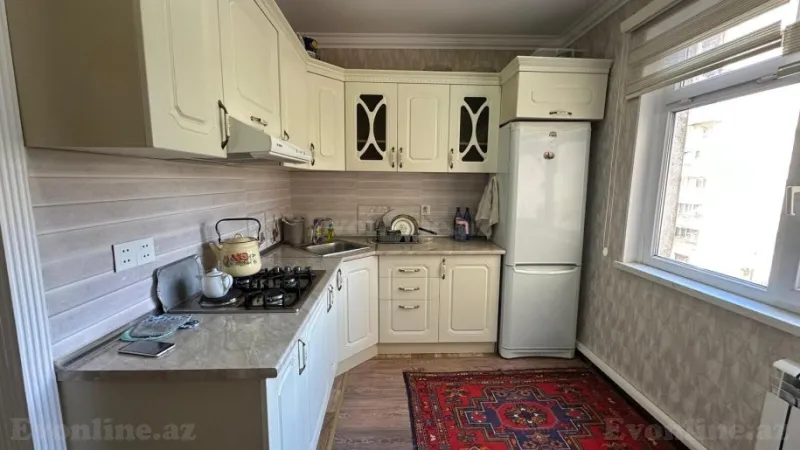 Satılır 1 otaqlı Mənzil Köhnə tikili 45 m² Suraxanı r. - şəkil 5