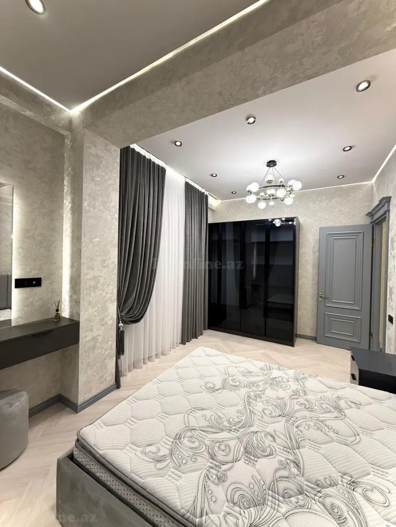 Satılır 4 otaqlı Mənzil Yeni tikili 181 m² Nəsimi r. - şəkil 9