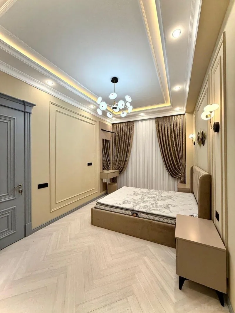 Satılır 4 otaqlı Mənzil Yeni tikili 181 m² Nəsimi r. - şəkil 12