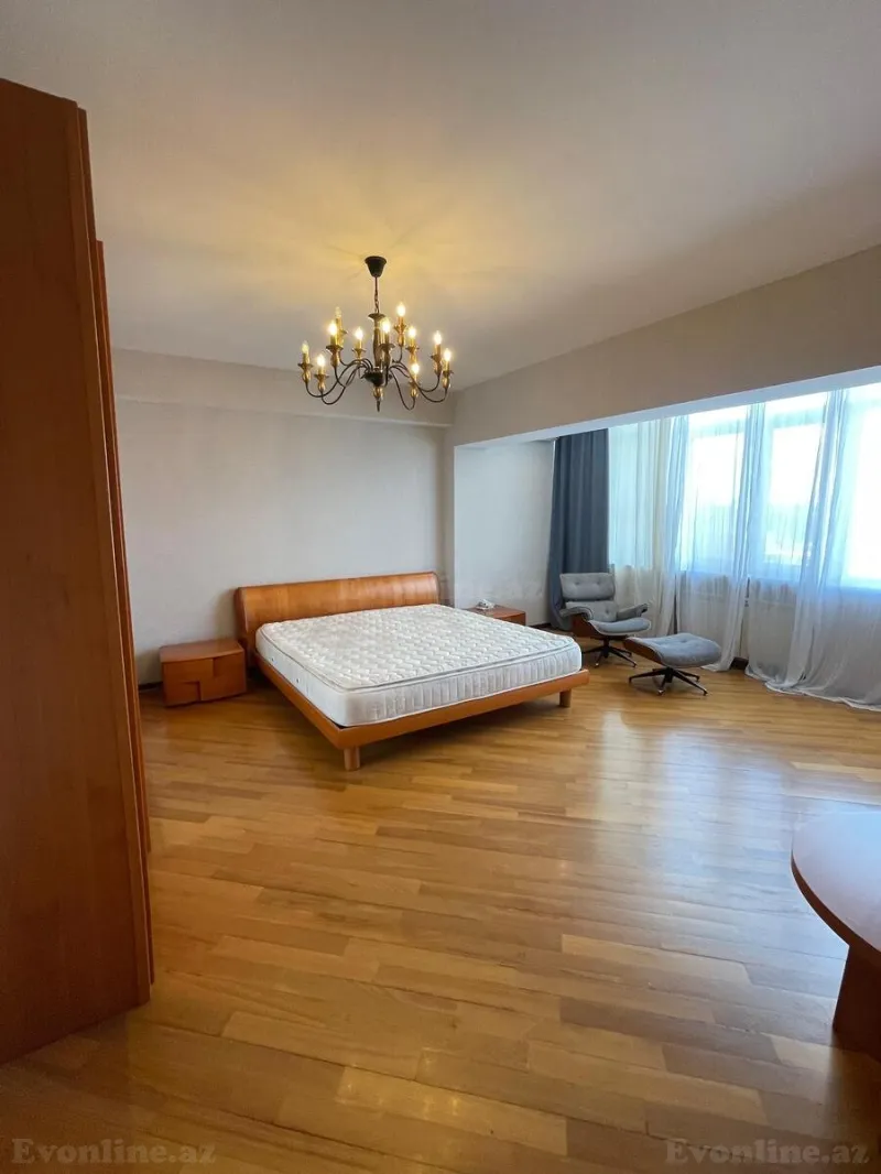 Kirayə verilir 3 otaqlı Mənzil Yeni tikili 165 m² Nizami m. - şəkil 3