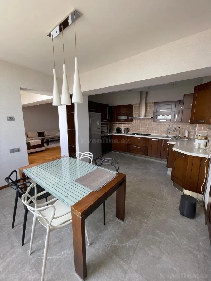 Kirayə verilir 3 otaqlı Mənzil Yeni tikili 165 m² Nizami m. - şəkil 9