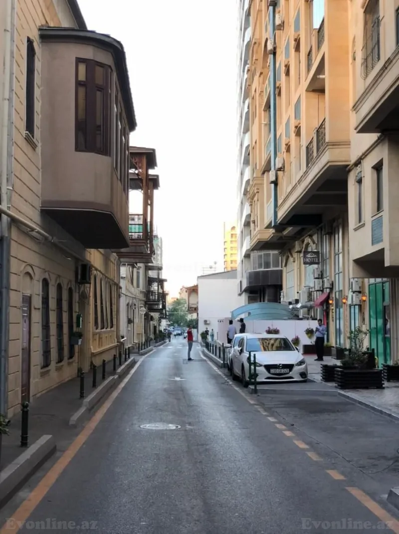 Kirayə verilir Obyekt 220 m² İçərişəhər m. - şəkil 2