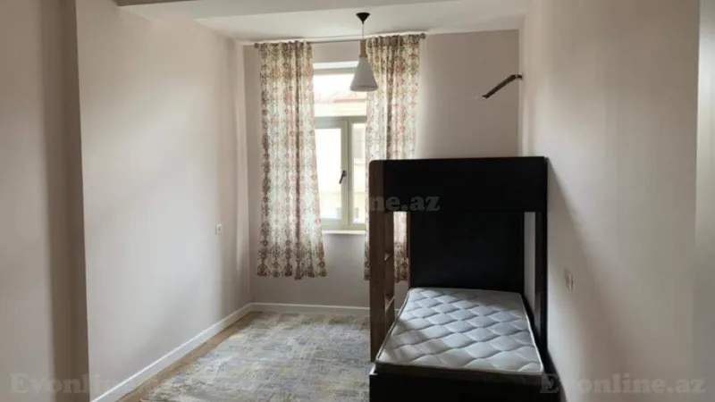 Kirayə verilir 3 otaqlı Mənzil Yeni tikili 100 m² Səbail r. - şəkil 3