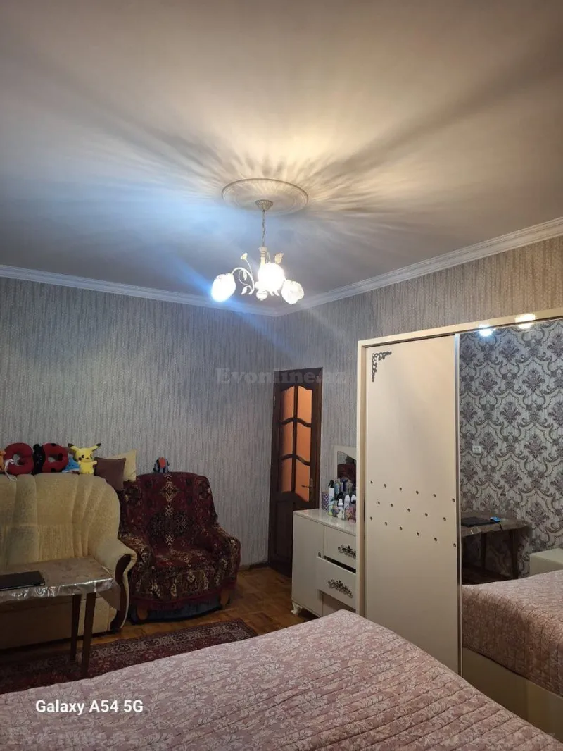 Satılır 3 otaqlı Mənzil Köhnə tikili 90 m² 8-ci mikrorayon - şəkil 2