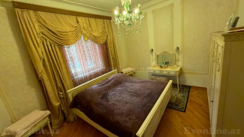 Satılır 4 otaqlı Mənzil Köhnə tikili 120 m² Nəsimi r. - şəkil 4