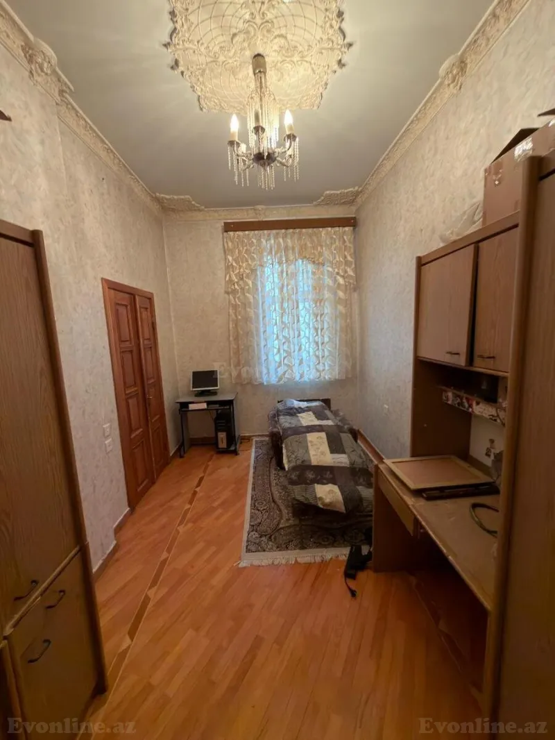 Satılır 4 otaqlı Mənzil Köhnə tikili 120 m² Nəsimi r. - şəkil 6