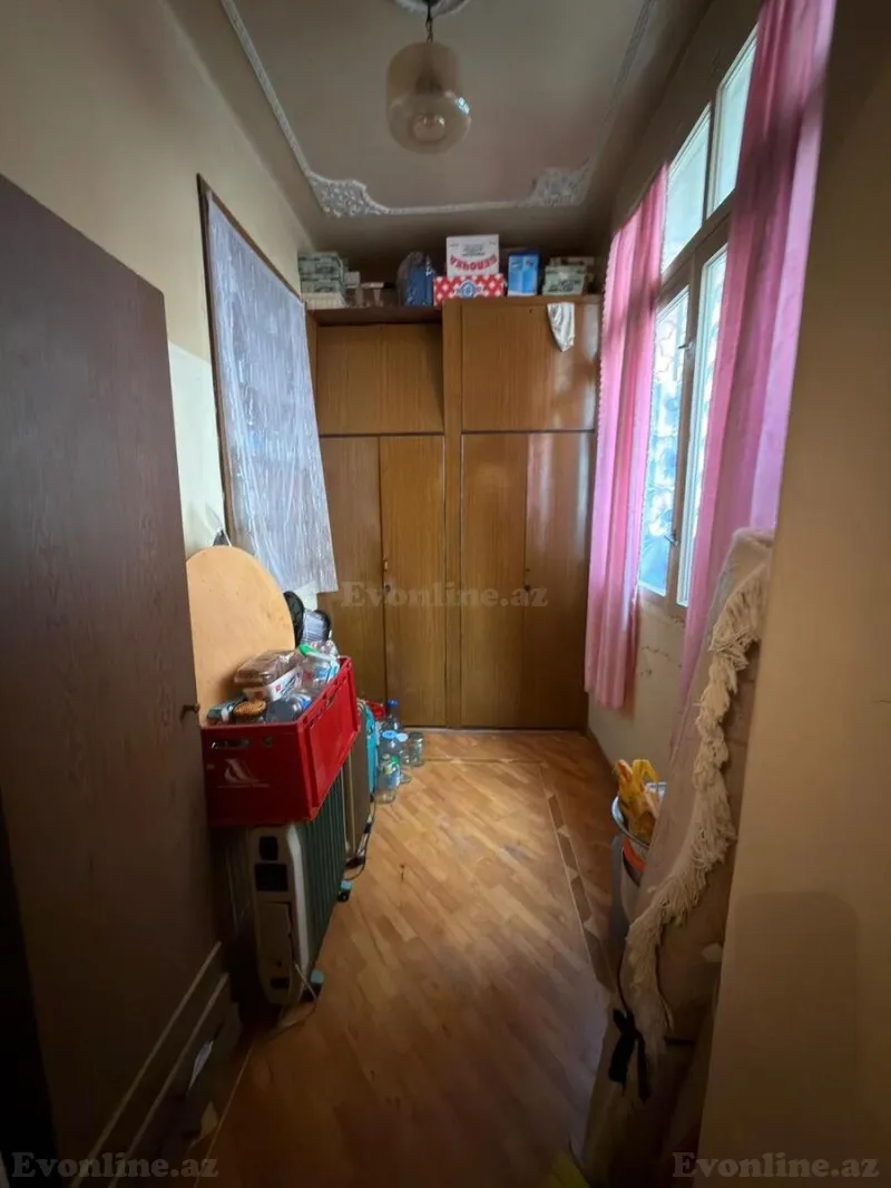 Satılır 4 otaqlı Mənzil Köhnə tikili 120 m² Nəsimi r. - şəkil 9